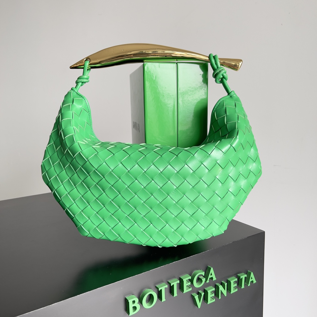 Bottega Veneta Hobo Bags